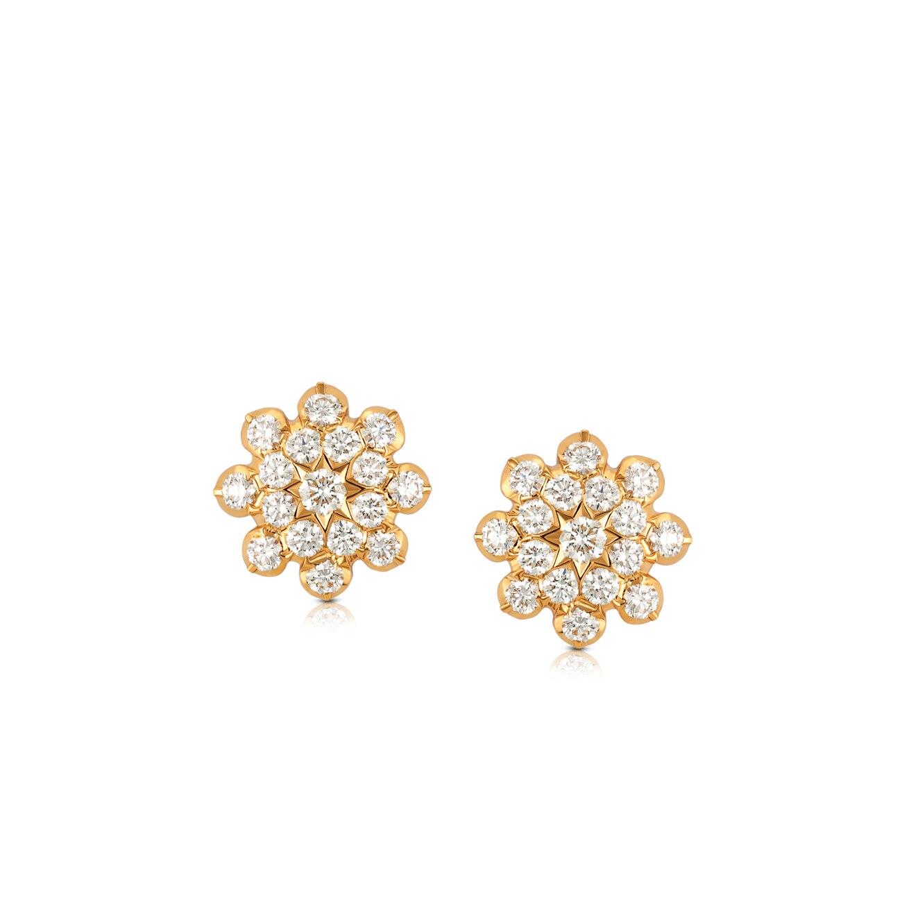 The Forevermark Traditional Setting 22 KT Earring